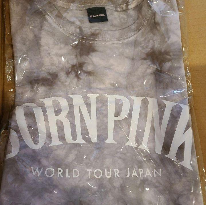 [USED] Blackpink tour logo T-shirt short size