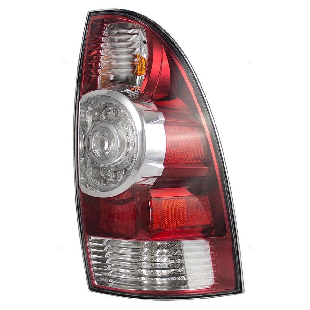 Right Passenger Side Rear Tail Light Brake Lamp For 05-15 Toyota Tacoma