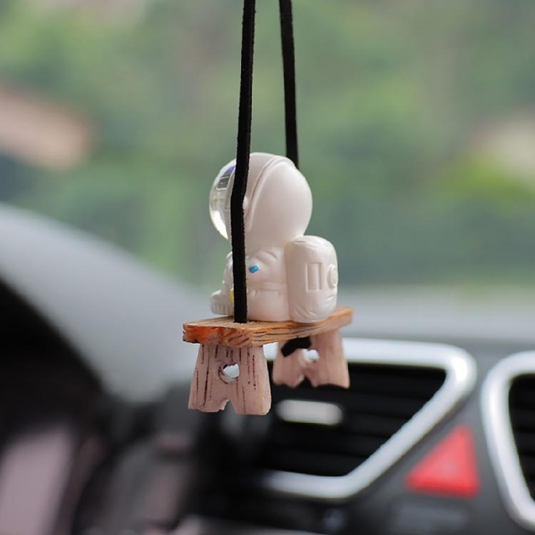 Car Pendant Hanging Ornament Astronaut New Year Gifts Rearview Mirrors Pendant