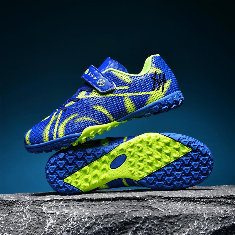 Professional children's football shoes boys primary school students broken nail shoes children's training boys middle school children's game shoes