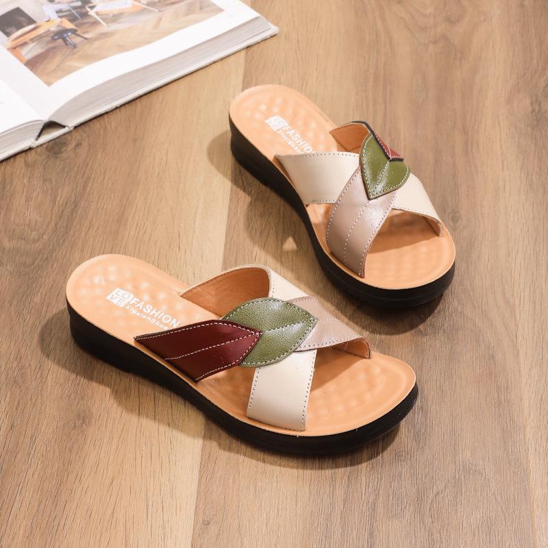 Soft-Soled Genuine Leather Non-Slip Slippers for Middle-Aged Women - Comfortable Summer Sandals