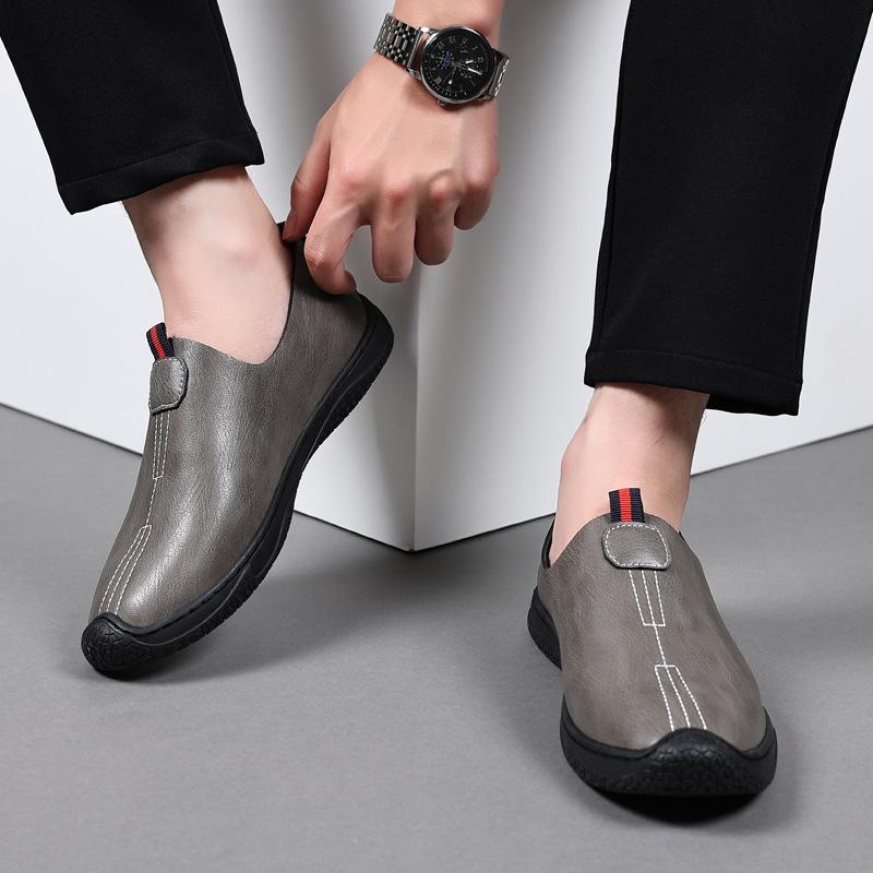 Solid Color Big Size Casual Loafers for Men Fashion Spring Autumn Light Driving Shoes Man New Designer Leather Shoes Male