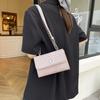 Premium texture temperament versatile urban commuting solid color chain small square bag simple casual shoulder messenger bag