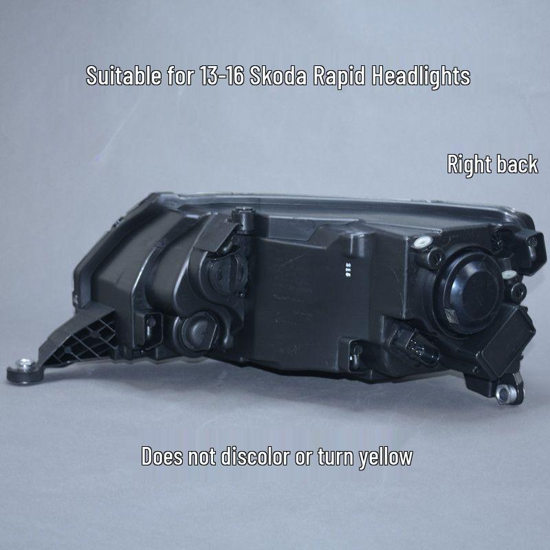 Skoda Rapid 2013-2016 Front Headlight & Turn Signal Lamp Assembly