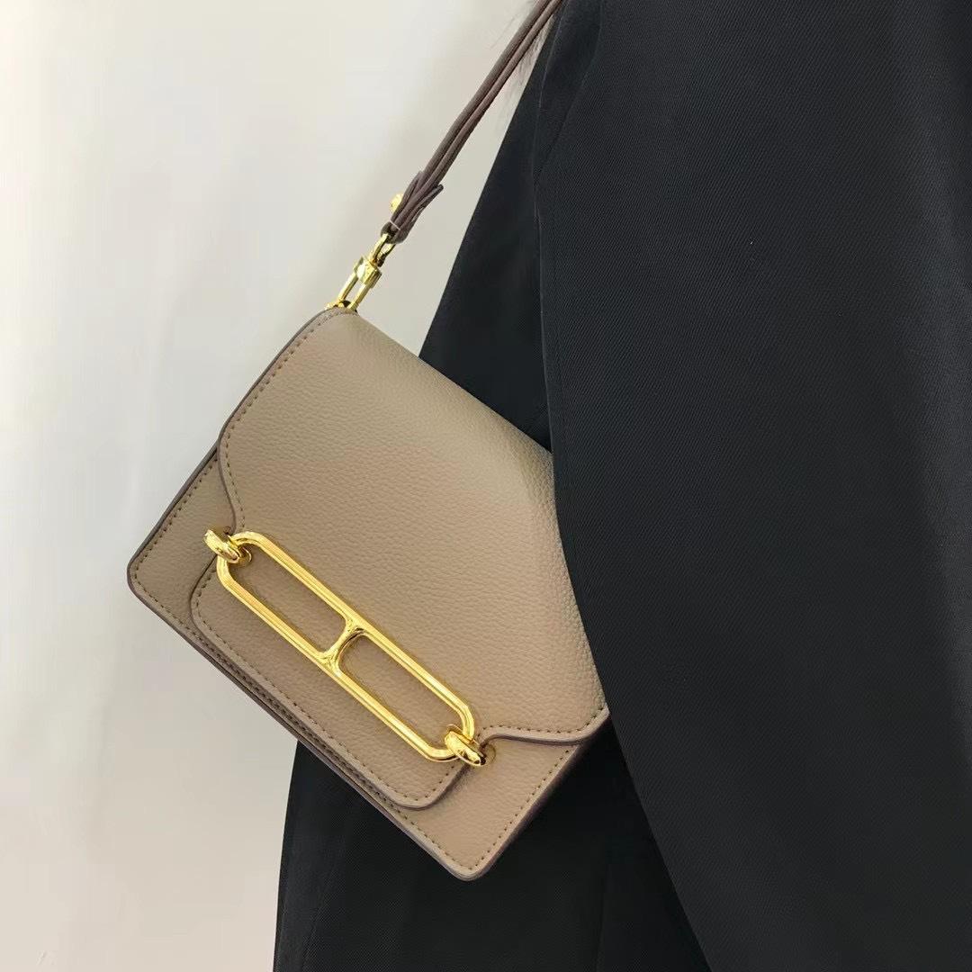 

Нишевая сумка подмышку, сумка-нос свиньи, сумка стюардессы, маленькая квадратная сумка, модная сумка через плечо на одно плечо 5 inch