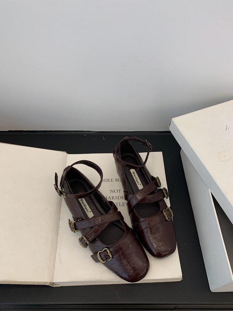 Soft leather version! Retro inner height increase shallow mouth Mary Jane shoes women's design sense cross belt buckle versatile casual single shoes