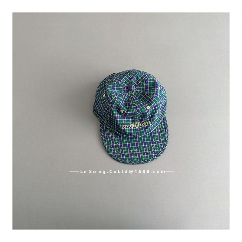 Japanese Retro Contrasting Plaid Letter Embroidered Beret Fashionable Temperament Flat Brim Cap