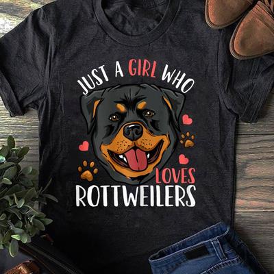Rottweiler Mom T-Shirt: Funny Dog Lover Gift