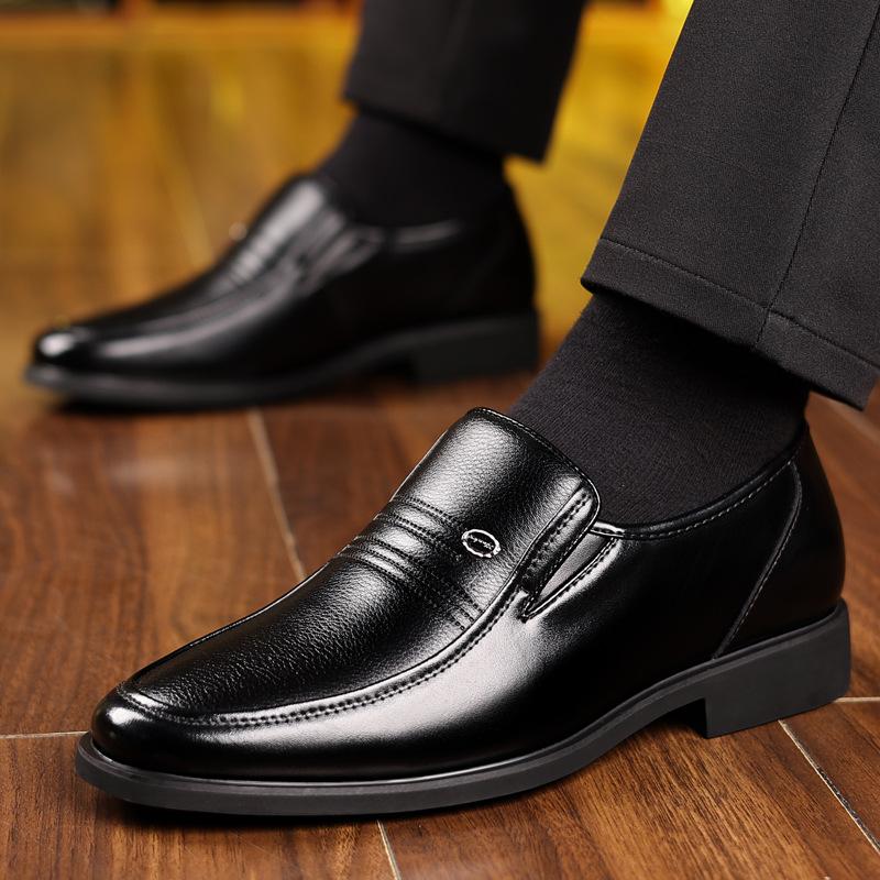 Leather shoes men's four-season foot set men's business dress shoes breathable casual one-pedal middle-aged father shoes