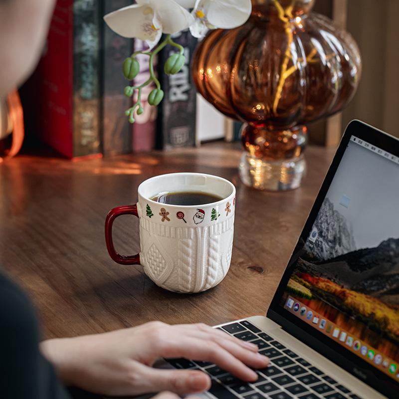 Couple Pair Cup High Value Relief Cup Ceramic Valentine'S Day New Year'S Gift Female Export