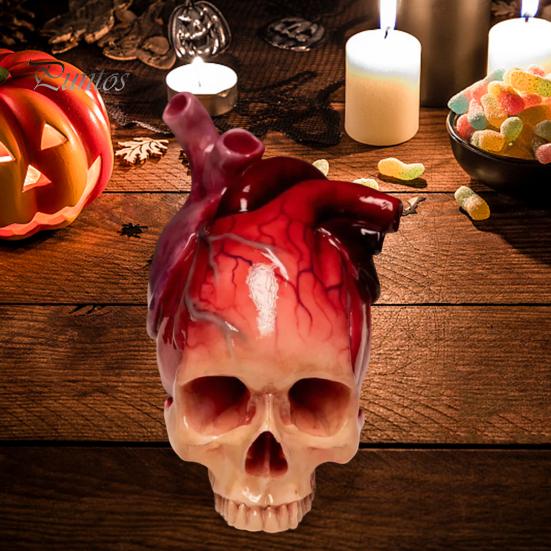 Skull Heart Figurine Spooky Life Size Skull Resin Statue Sculpture Halloween Home Office Desktop Bookshelf Decoration Ornament Festival Gift
