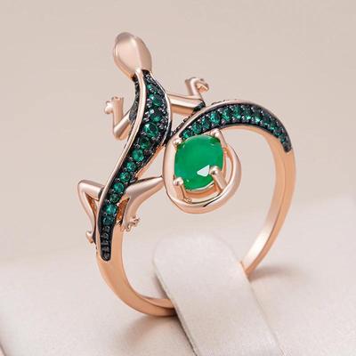 Vollständig gepflasterter grüner Zirkonia, schwarz plattierte Gecko-Ringe für Frauen, Gothic-Modeschmuck, leichte Luxus-Accessoires