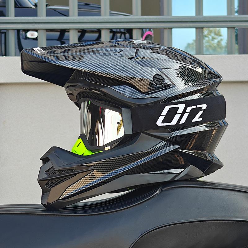 DOT Approved Adult Motorcycle Helmet Off-Road Dirt Bike Racing Full Face Helmet with Goggles