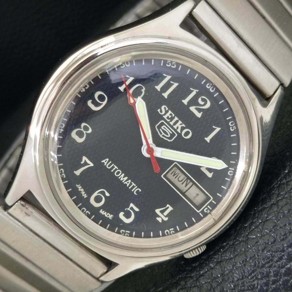 

ОРИГИНАЛЬНЫЕ ВИНТАЖНЫЕ ЧАСЫ SEIKO 5 JAPAN 7006A АВТОМАТИЧЕСКИЕ МУЖСКИЕ С СИНИМ ЦИФЕРБЛАТОМ a702409-5 R124-a702409