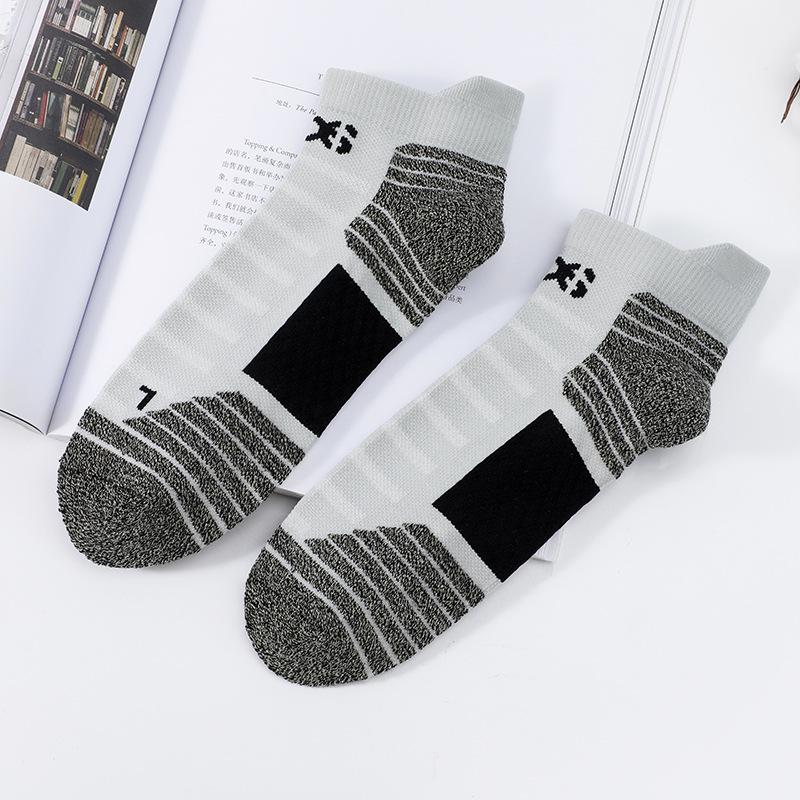 

Антибактериальные беговые носки из медного волокна — влаговпитывающие, износостойкие, короткие мужские спортивные носки для всех сезонов. One Size