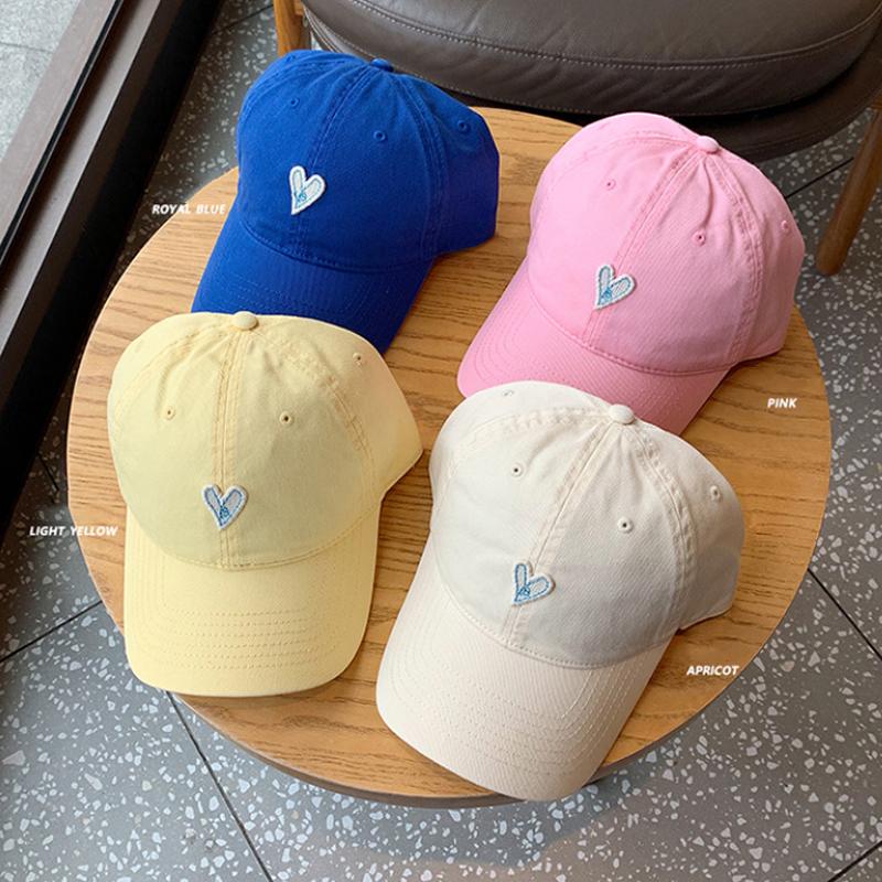 Heart Embroidery Women Baseball Cap Candy Colors Curved Brim Cotton Peaked Hat Female Girls Outdoor Use Sun Protection Hats Korean Style Love