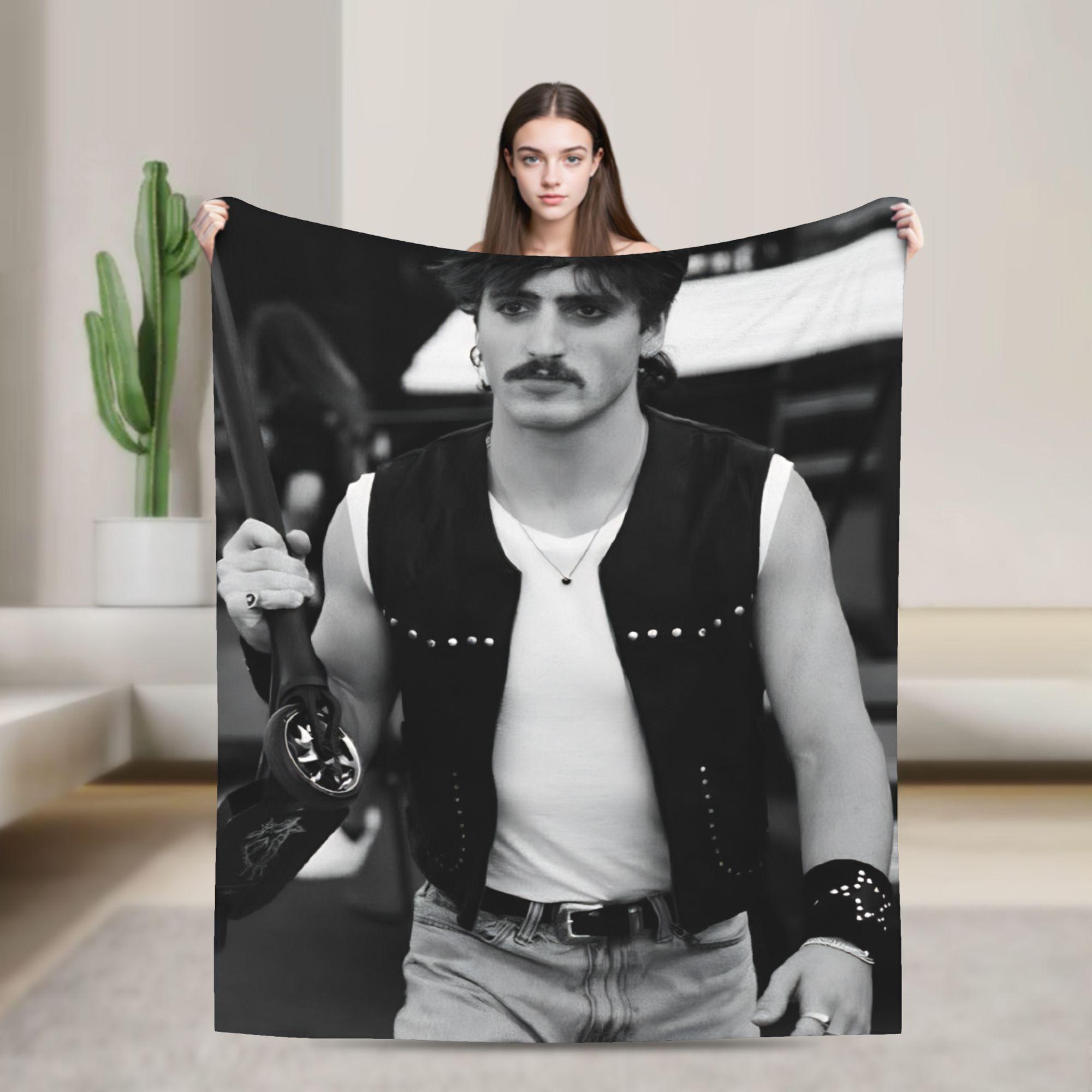 

Benson Boone Soft Warm Blanket Travel Office Plush Throw Blanket Fluffy Couch Bed Flannel Bedspread Sofa Bed Cover 30x40in