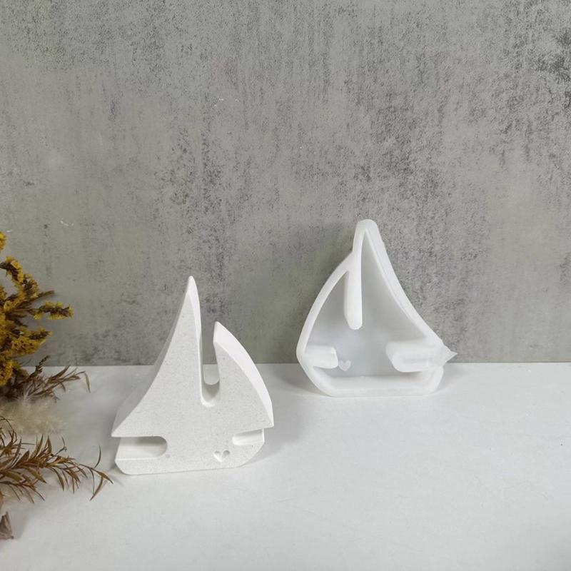 Sailboats Resin Molds Sailing Boats Candle Molds for Making Candle Soap Mousses Cake Baking DIY Craft Gypsum Decorations