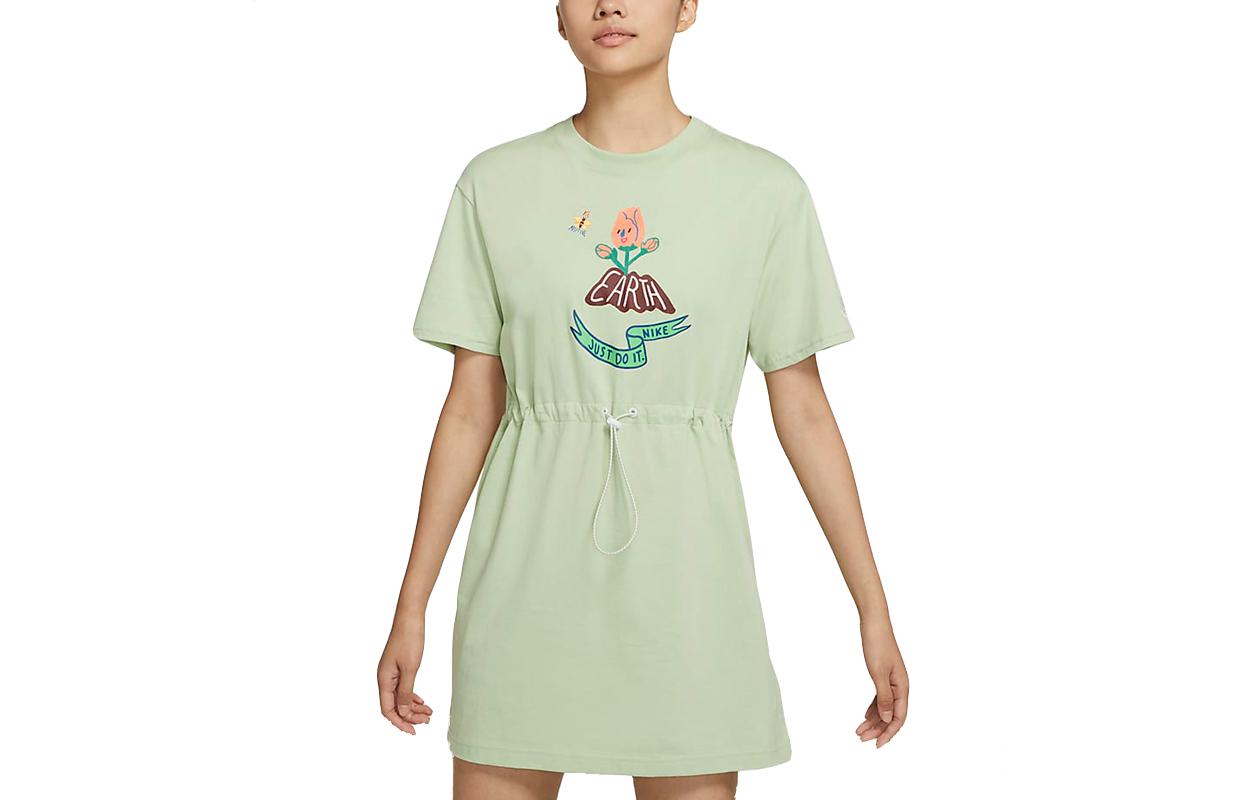 Nike Short Sleeved Dress Women s Light Green DM7911-316 M