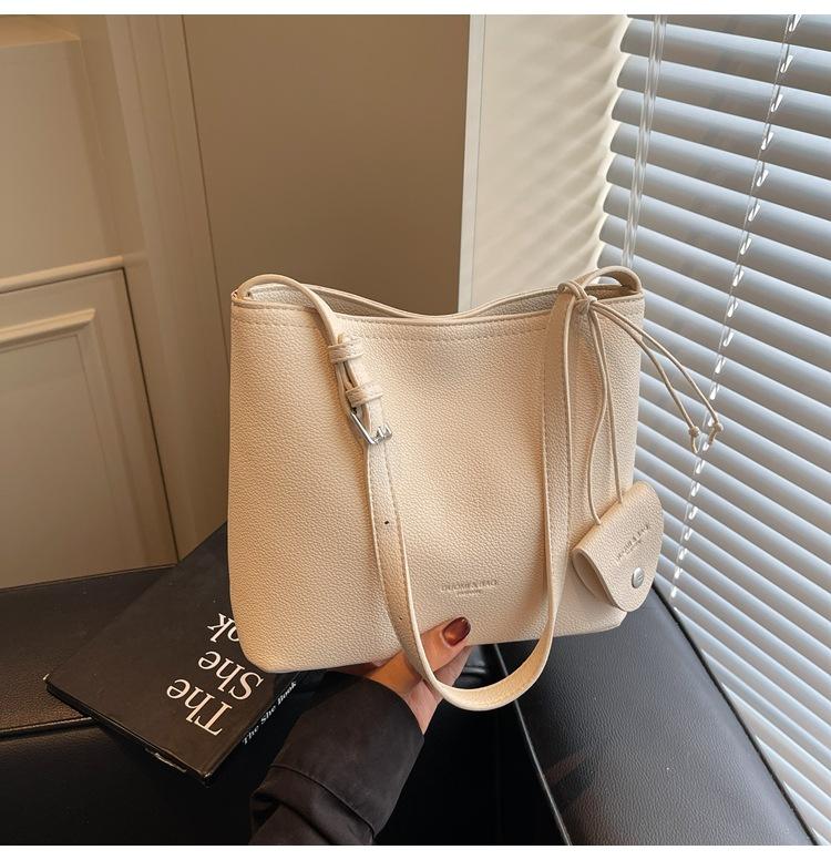 New Texture Generous Lazy Wind Underarm Women's Bag Bucket Bag Casual Small Niche Lychee Pattern Handbag