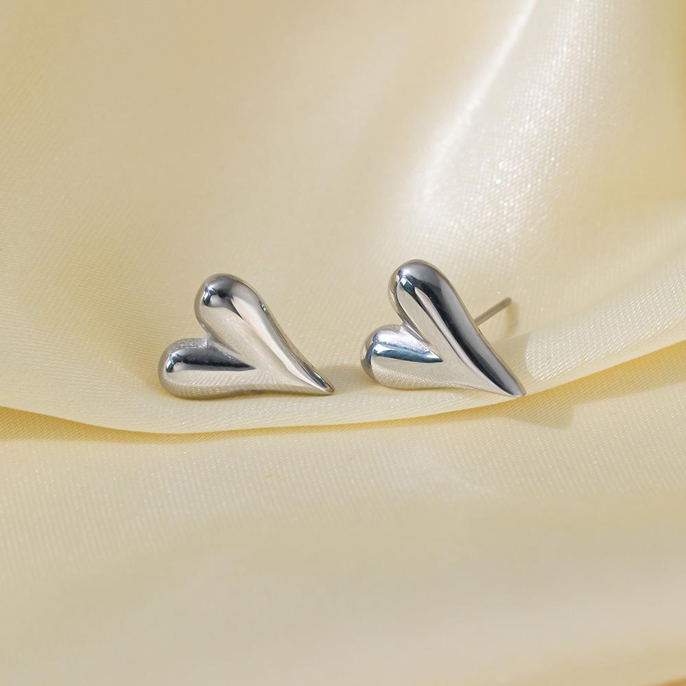 

Punk Peach Heart Pendant Earrings for Women Copper Color Simple Fashion Geometric Circular Ear Buckle New Trendy Zircon Gift