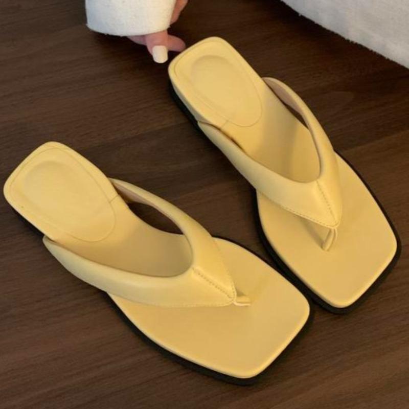 

Летние новые модные тапочки с открытым носком и квадратной головкой, для прогулок на открытом воздухе, износостойкие, с плоским дном, нескользящие, с зажимом для носка, размер 40 35 жёлтый