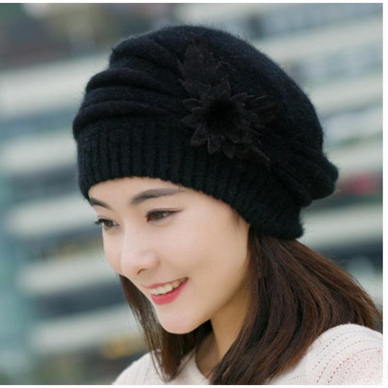 Autumn and Winter Hats Foreign Style Rabbit Hair Wool Beret Middle-aged Mothers Plush and Thickened Ear Protection Bonnets