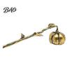 Decorative Candle Flame Snuffer Pumpkin with Long Handle, Halloween Theme PET Maintenance Tools Extinguisher, Wick Stopper for Home Table Decoration