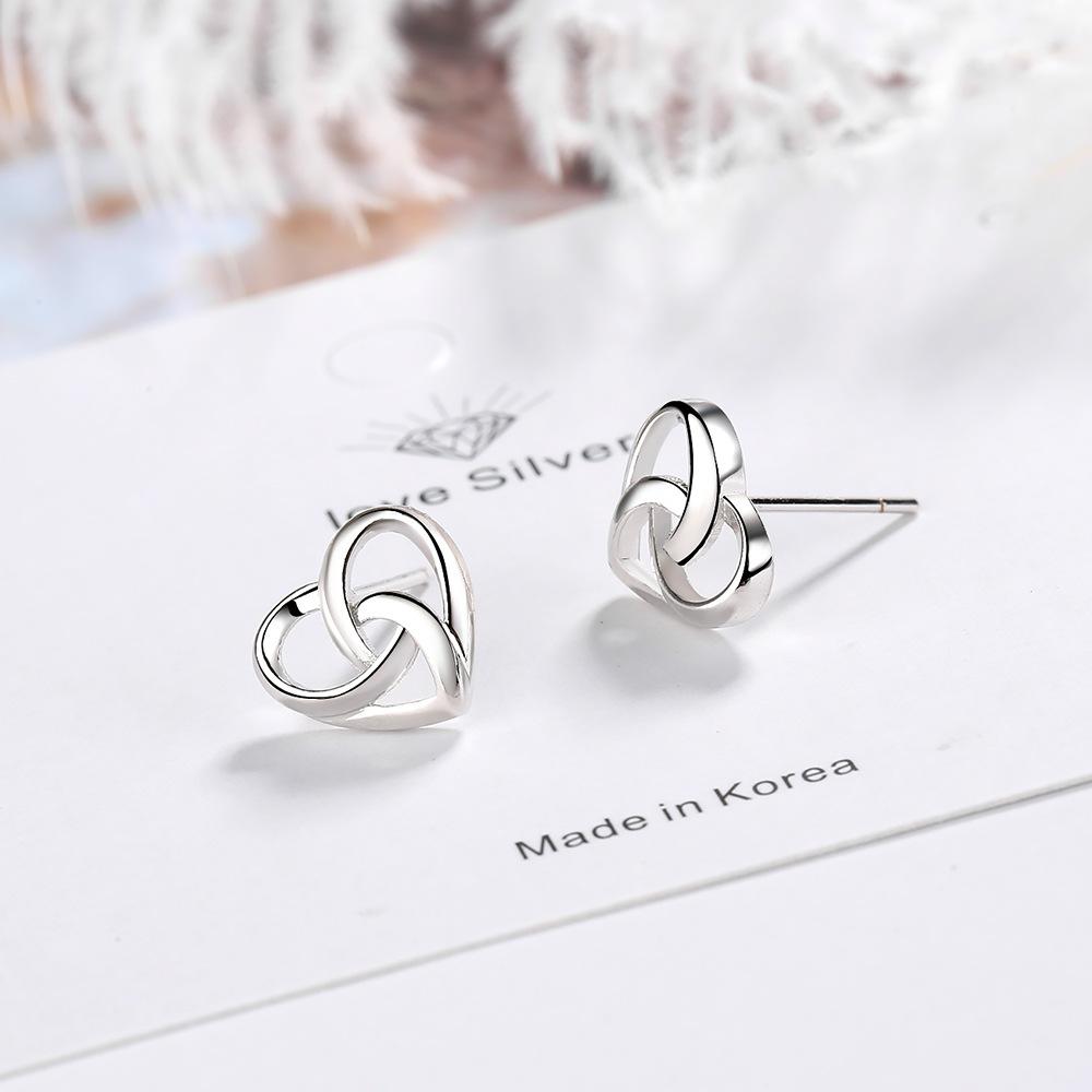 925 Silver Love Heart Stud Earrings For Women Engagement Elegant Luxury Jewelry Trend Best Selling Jewellery