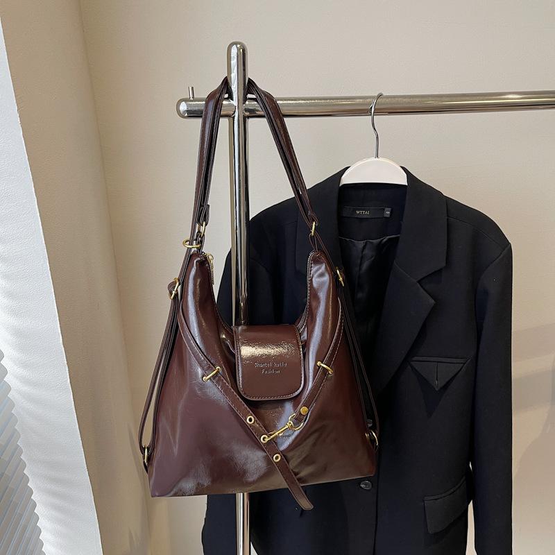 

Осень и зима рюкзак большой вместимости женская новая сумка на плечо сумка сумка универсальная сумка-мессенджер тоут