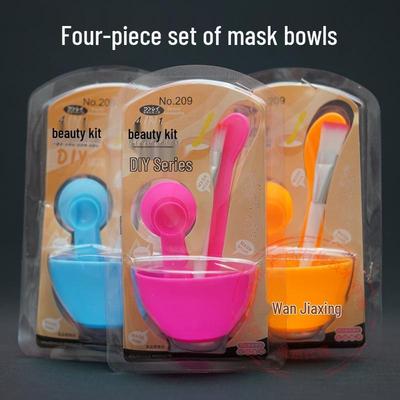 4-Piece Beauty Mask Mixing Set: Includes Bowl, Stick, and Brushes for Home Use