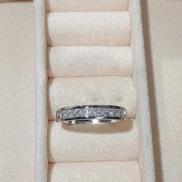 

Rundraw Модный комплект обручальных колец для женщин Ослепительный квадратный цирконий Роскошный комплект женских аксессуаров Модные нежные свадебные украшения 8