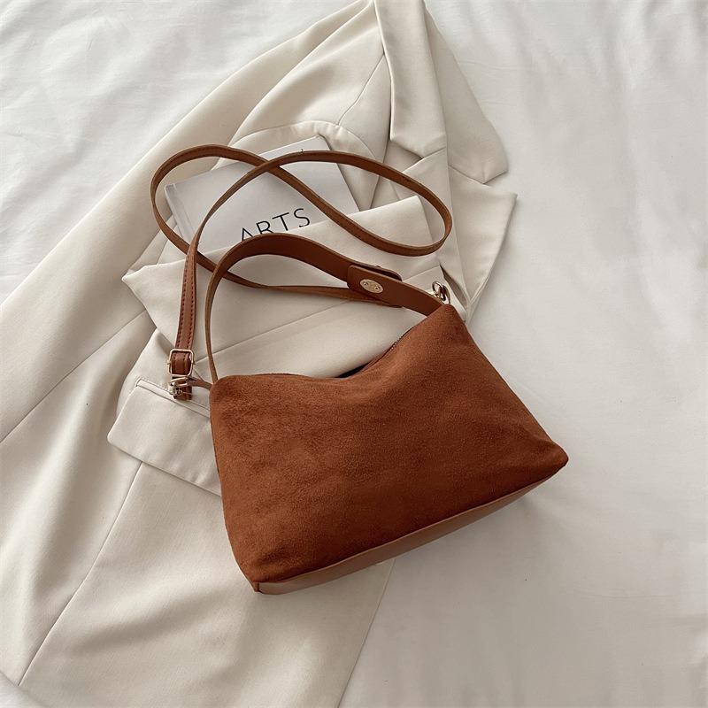 Retro Matte Suede Handbag Autumn and Winter New Trendy Shoulder Underarm Bag Suede Messenger Tote Bag