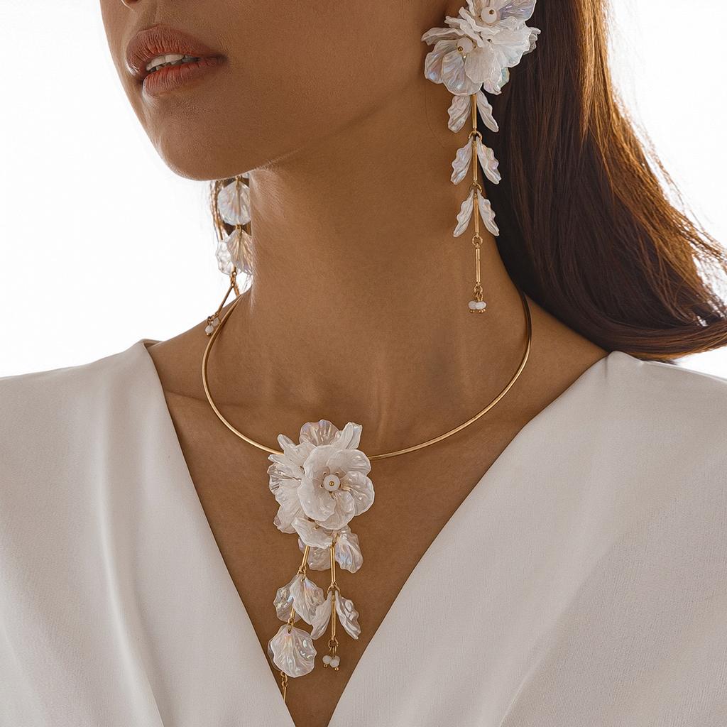 Ingemark Creative Punk Torques Chain Necklace Women Wed Bridal Elegant White Flower Hanging Drop Earrings Wed Bridal Jewelry Set