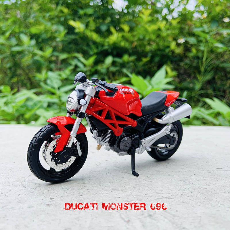 Maisto 1:18 Ducati Monster 2021 Super Naked V4 S original authorized simulation alloy motorcycle model toy car gift collection