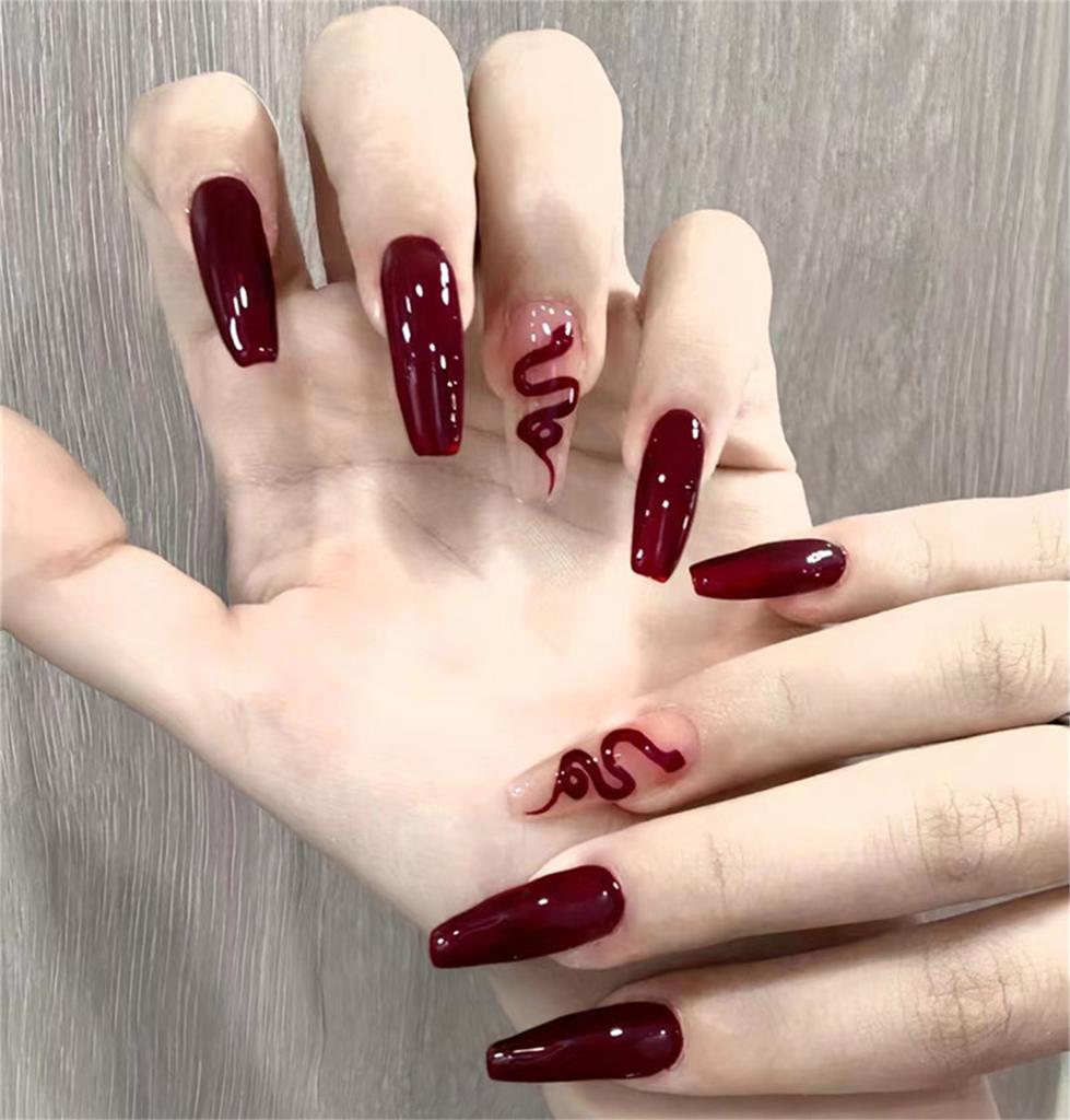 Woman Glossy Press-on Nail Wine Red Snake Pattern Ballerina Artificial Nail for Salon Expert and Naive Women