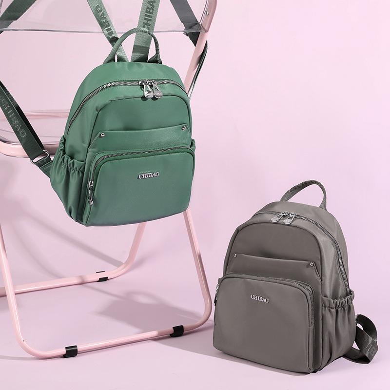 New Fashion Casual Ladies Backpack Versatile Trend Travel Backpack Casual Commuter Ladies Bag