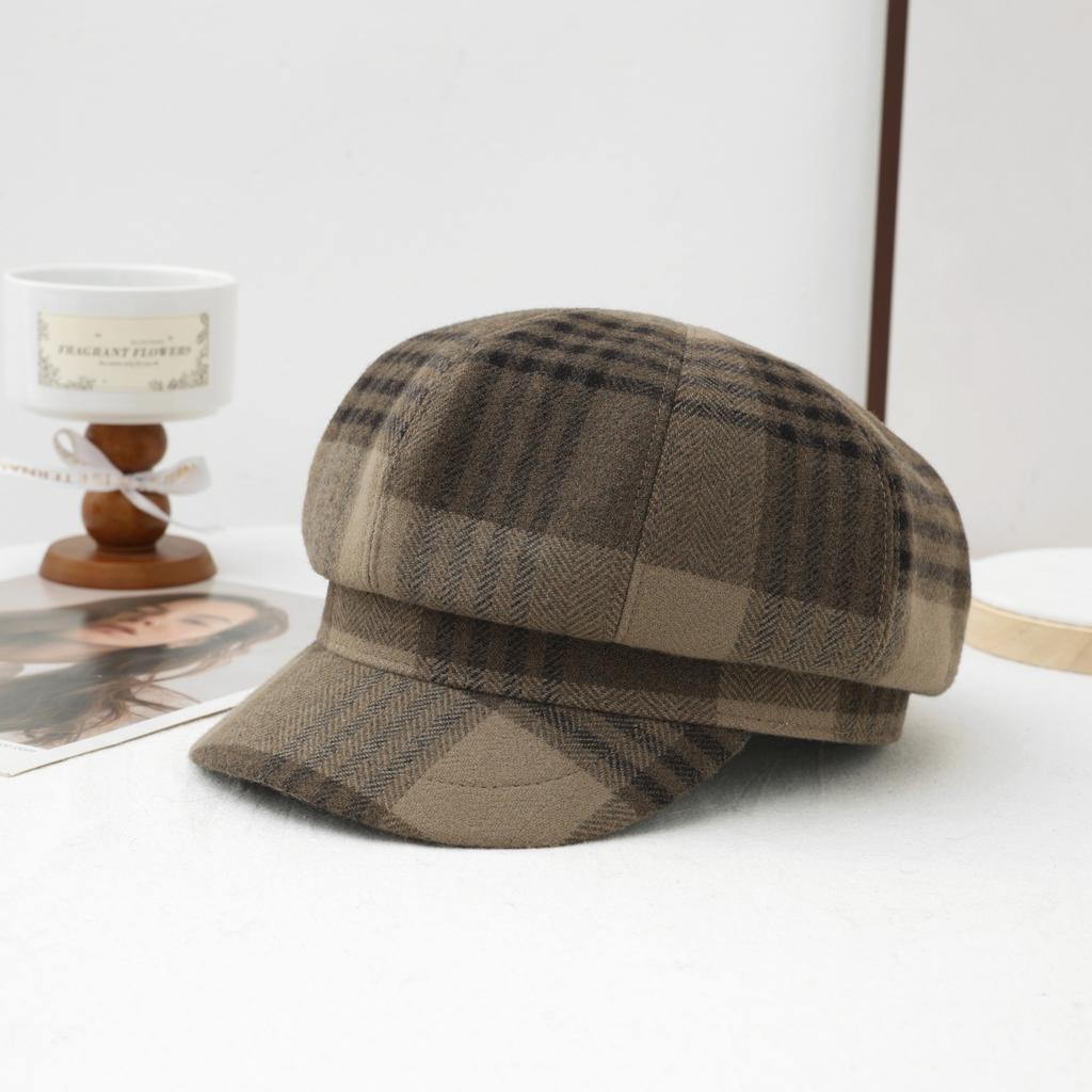 Big head circumference octagonal hat women's face small beret autumn and winter plaid newsboy hat brown cap