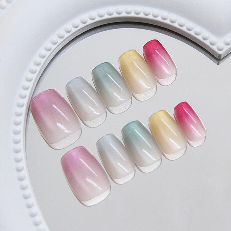 Ice through cat's eye vitality rainbow cute dopamine girlish feeling removable manicure 30 pieces
