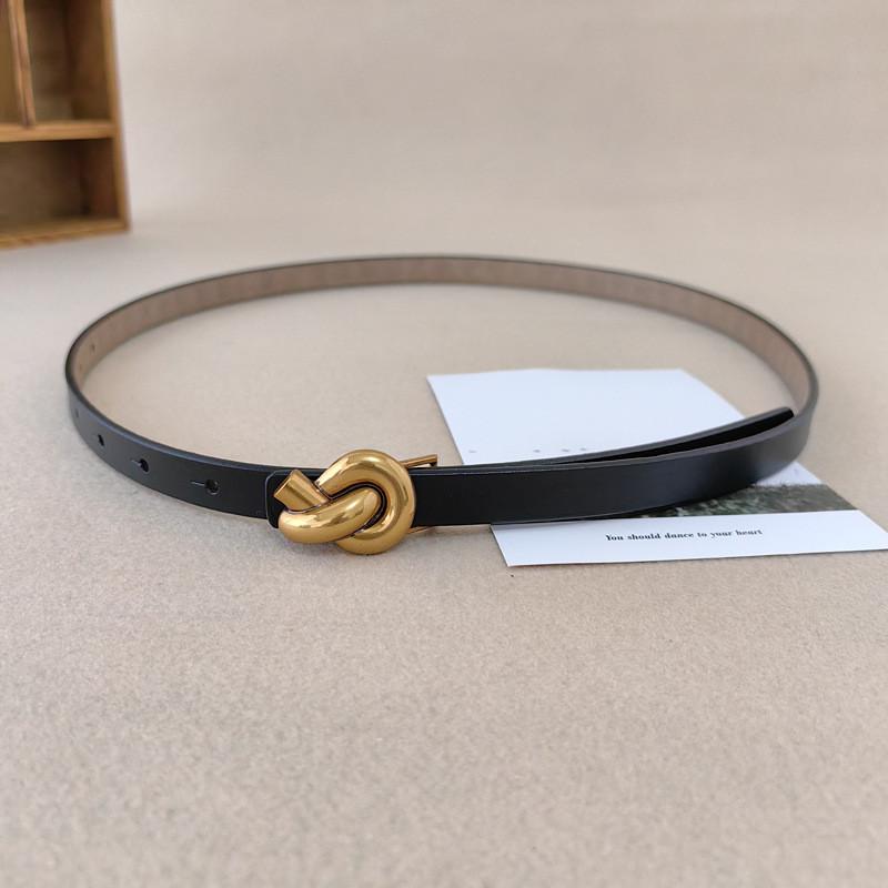 Womens Classic Leather Belt With Alloy Snap Closure And Minimalist Gift Style