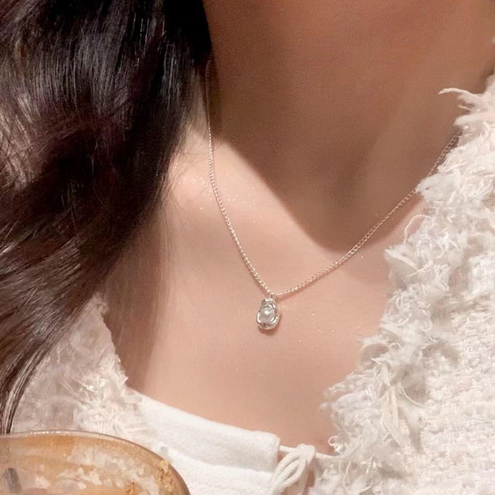 Vintage Women Clavicle Necklace Zinc Zinc Alloy Pearl Necklace Irregular Shell Jewelry Korean Style Pendant