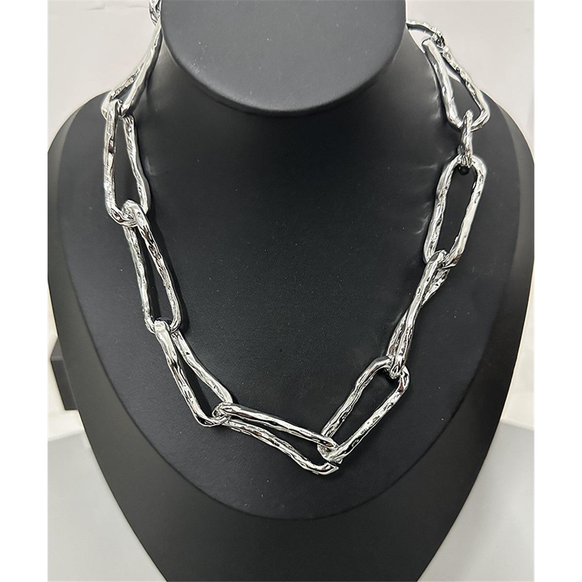 

Tooxika Vintage High Feeling Thick Chain Textured Cuban Chain Necklace Heavy Streetwear Collarbone Chain