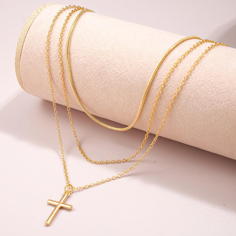 European and American Retro Simple Necklace Snake Bone Chain Cross Pendant Necklace