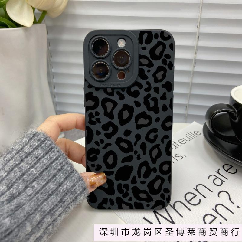 Cow pattern is suitable for Apple 15 mobile phone case iphone12promax set 14/13/11/XSMAX pupil eye 16