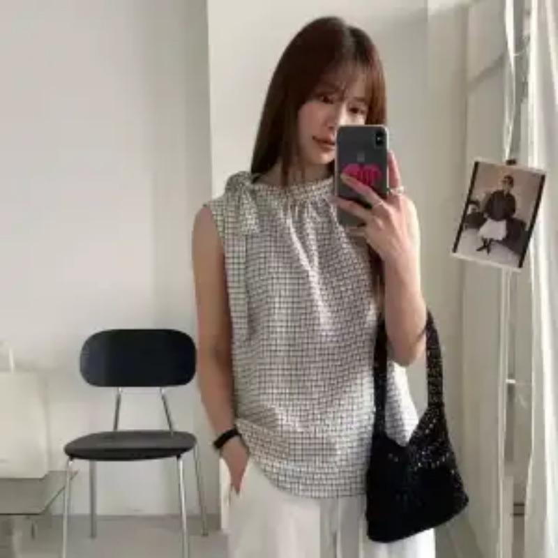 

Womens Gingham Ruched Neck Sleeveless Blouse M бежевый
