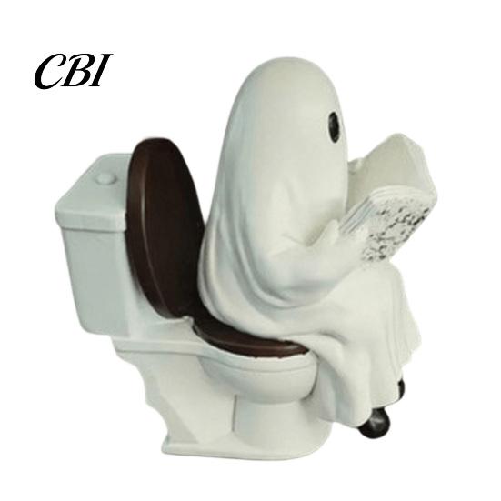 Halloween Party Zubehör Süße Geisterfigur, Auf der Toilette lesende Harzstatue, Einzigartiges Ornament Lustig für mehrstöckige Tabletts Tischplatten Kaminsims Dekor
