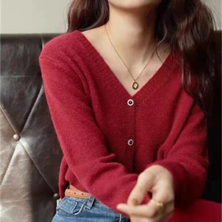 Spring and Autumn V-neck Sweater Cardigan Jacket for Women Loose Gentle Knitted Top