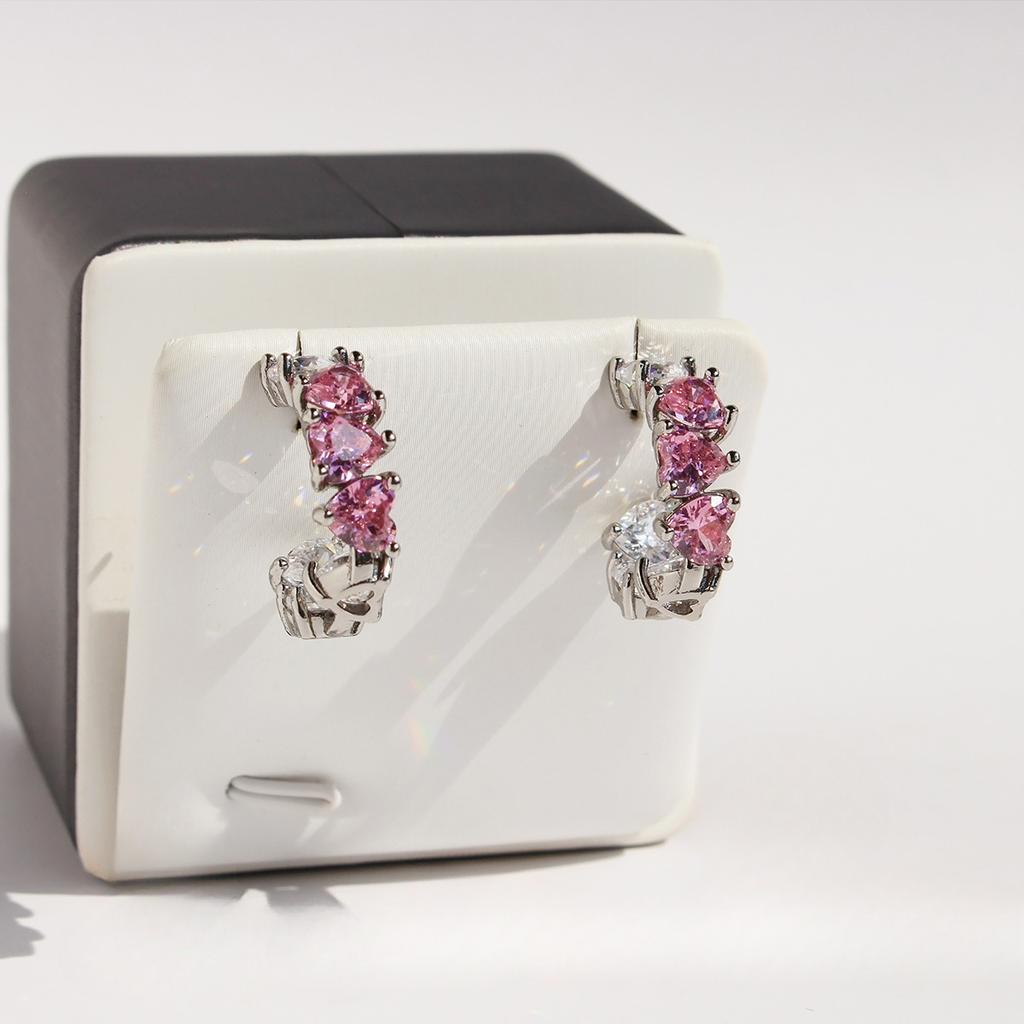 Korean Pure Desire Pink Zircon Love Row Diamond Stud Earrings Fresh And Sweet Temperament Peach Heart Earrings Sweet And Cool Wind Earrings 294