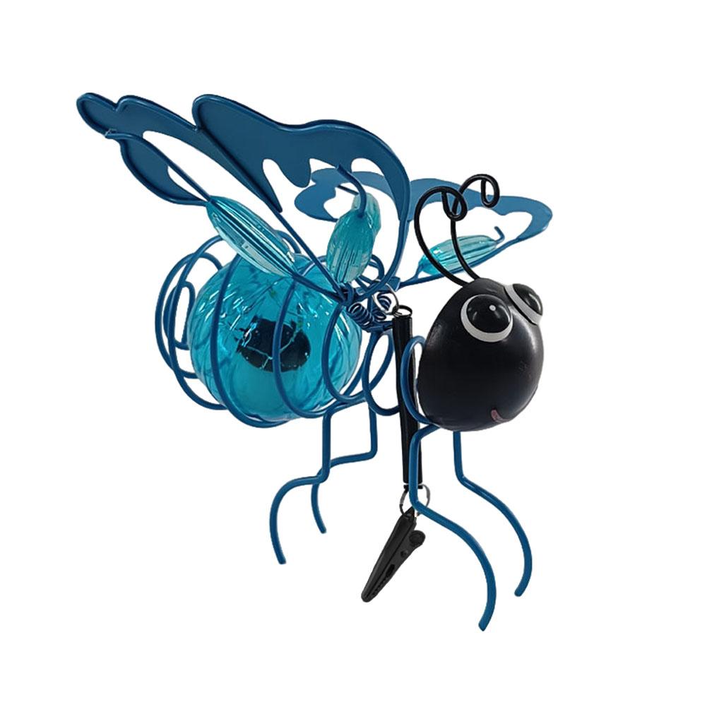 Solar-Powered Hanging Bee Garden Light Decorative Outdoor Figurine Light Metal Garden Statue Light for Patio Balcony Yard