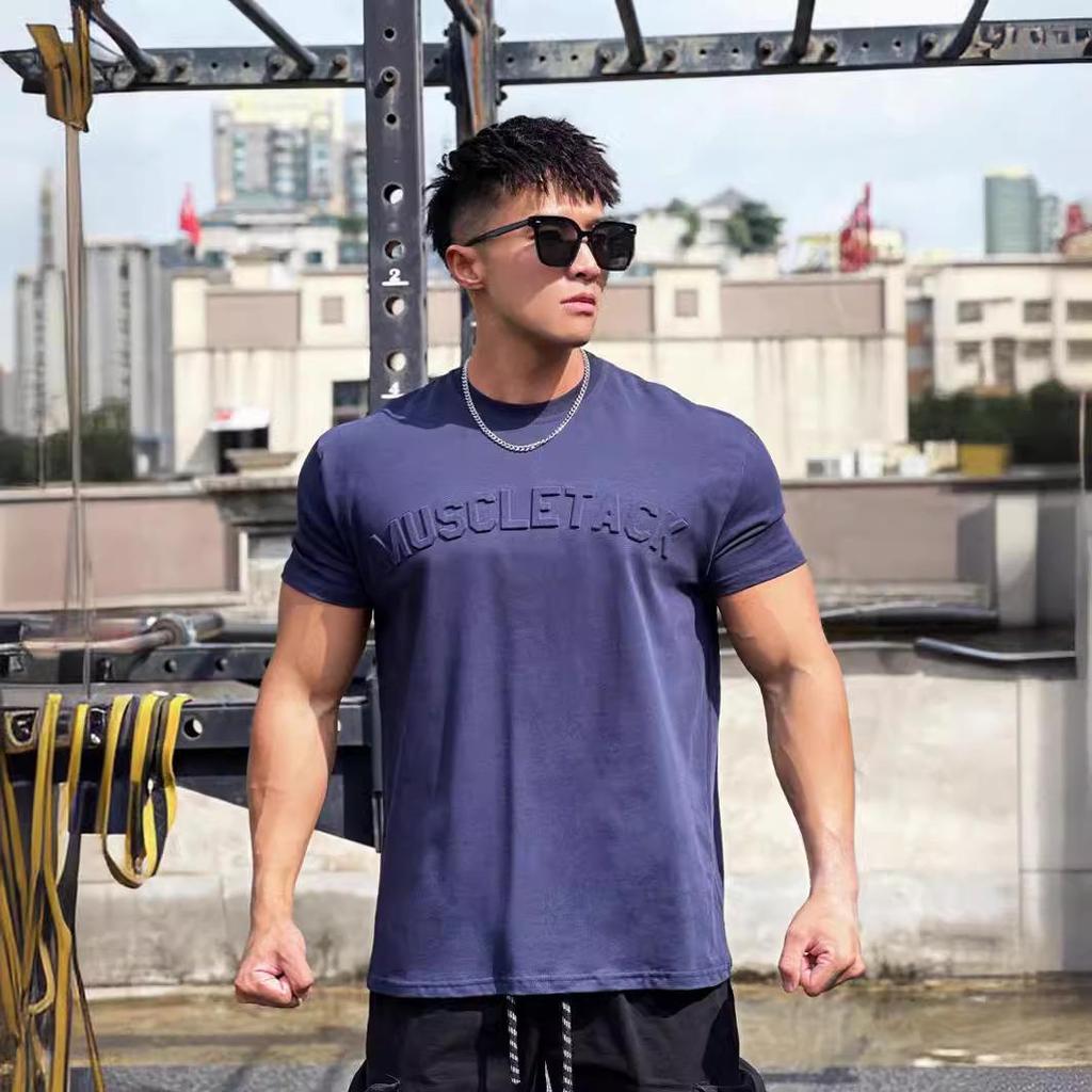 Herren Sport-T-Shirt mit geprägtem Stahlstempel und eng anliegenden Bündchen - Schweres Kurzarm-T-Shirt für Laufen, Fitness, Gewichtheben